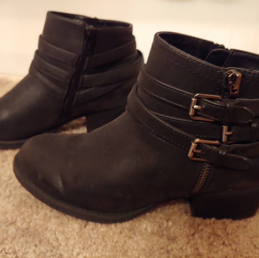 Women's Sonoma black booties